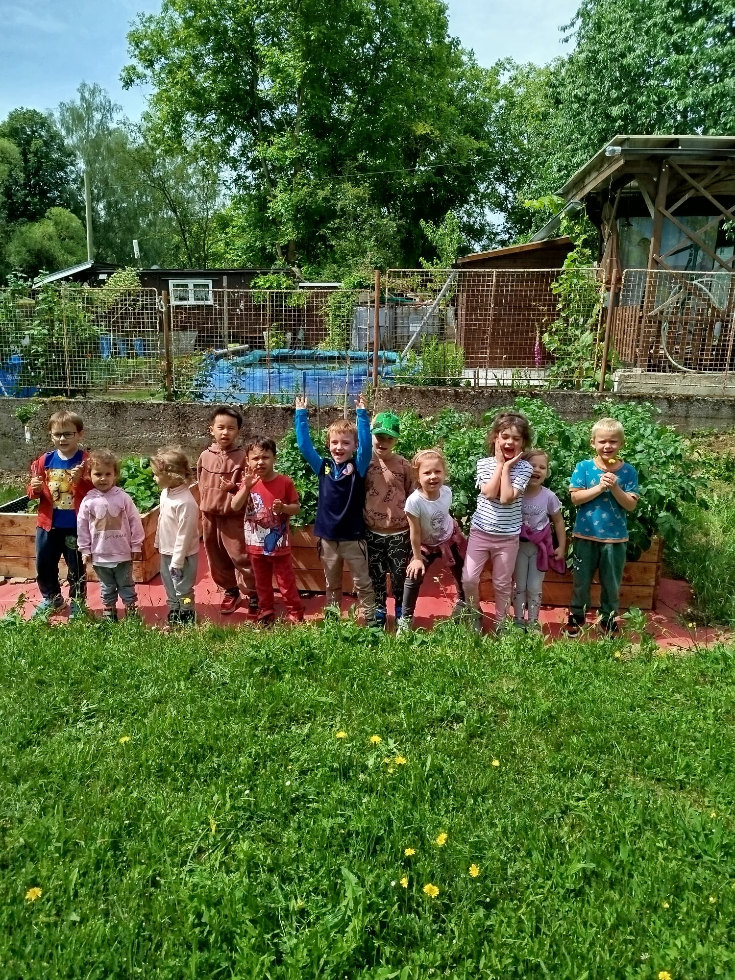 Přečtete si více ze článku Zahradničíme – 16.4.2026