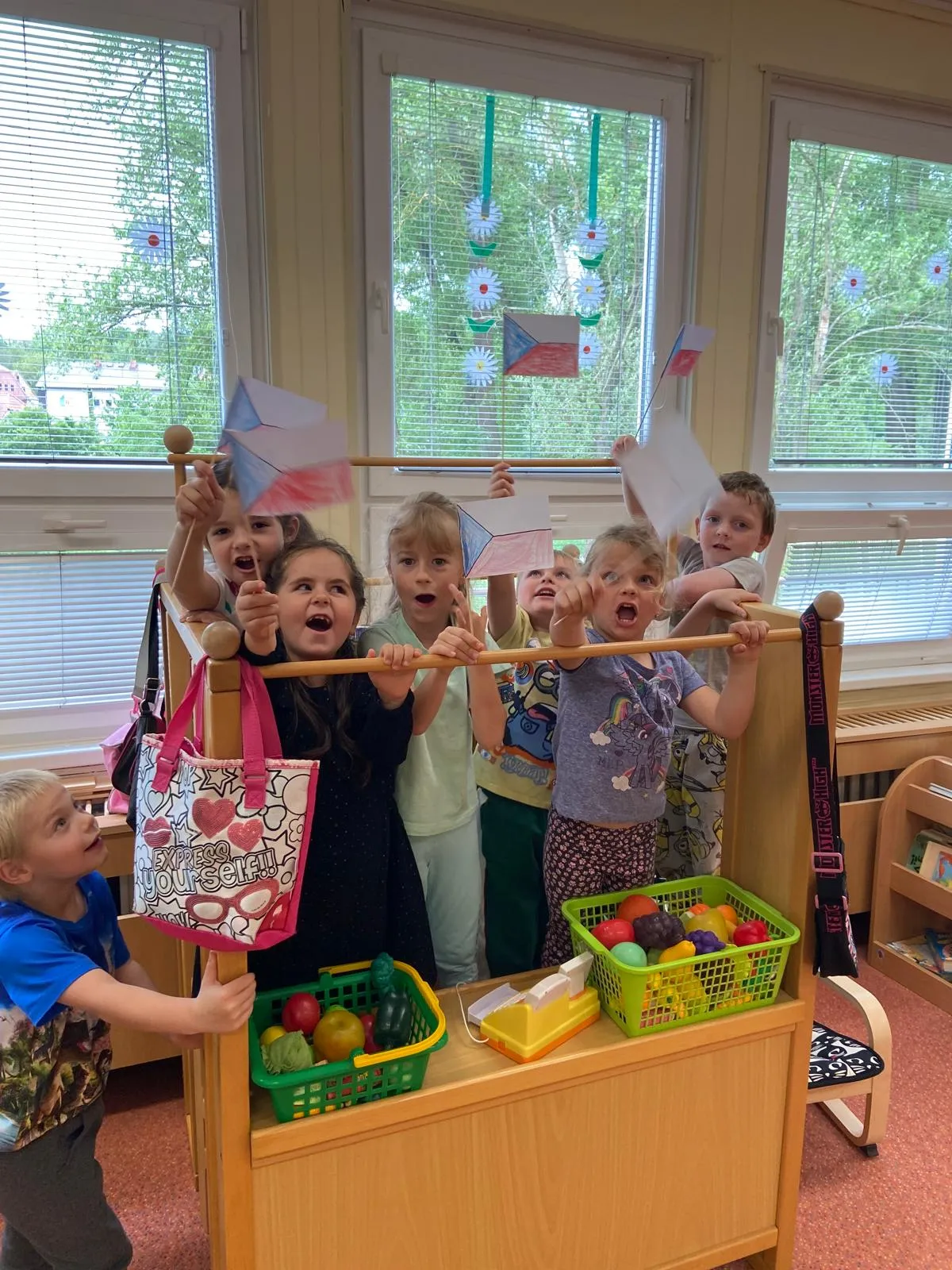 Přečtete si více ze článku MS v hokeji – 17.5.2024