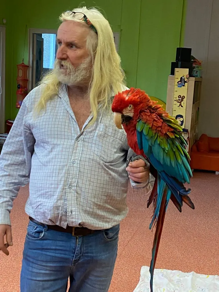 Přečtete si více ze článku Kouzelník s ptáčky – 21.11.2022