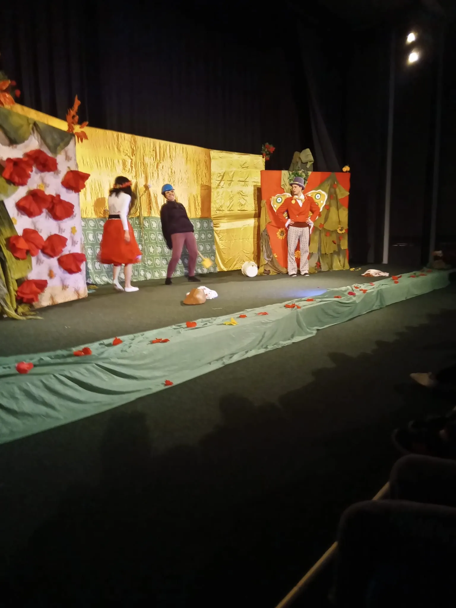 Přečtete si více ze článku Kino Štětí – Maková panenka a motýl Emanuel – 13.4.2023